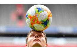 認知症防止のため…アヤックス下部、ヘディング練習は「スポンジボール」だけに 画像