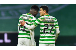 下位に惨敗セルティック、怒れるファンが「ヤクザキック」 画像