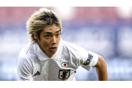 伊東純也、ベルギーで大暴れ！ 2メートル選手にメッチャ感謝される 画像