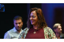 ネイマール母の24歳彼氏、刺される？血だらけで映像配信 画像