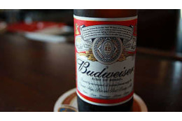 すげぇぞ！ビール会社、メッシにゴールを決められたGK全員に「特別ボトル」送る 画像