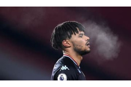 アストン・ヴィラで新型コロナ大流行…リヴァプール戦中止も？ 画像