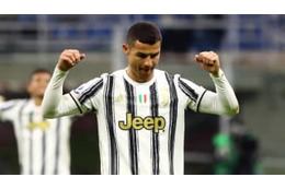 ロナウド、通算759ゴールの記録に並ぶ！「神トラップ」も発動 画像