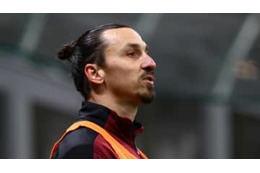 イブラヒモヴィッチ復帰！人間離れしたウォーミングアップがすごい 画像