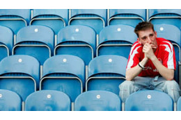 アーセナルファンは仲間を見殺し？ 「サッカーファンはチームが弱いほど絆が強い」と判明 画像