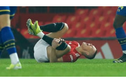 南野移籍のサウサンプトン、9-0の大惨敗…「19歳の悪質タックル」がこれ 画像