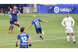 岡崎慎司が演出！レアルがやれたウエスカの「爆裂ゴール」に海外もザワつく 画像