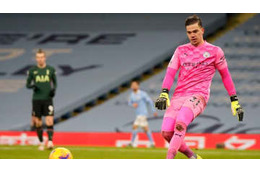 「ノイアーやバルデスより上！最強だ」ペップ、GKエデルソンのパスを褒めちぎる 画像