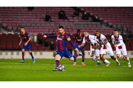 本当に苦手？ メッシ、CLのPSG戦で突き刺した「鬼PK」がこれ 画像