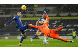 テリーやサムエルの足元にも及ばん！キャラガー、トッテナム守備陣を斬る 画像