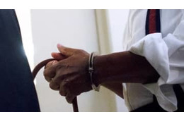 衝撃…瀬戸貴幸のアストラ、オーナーが空港で逮捕される 画像