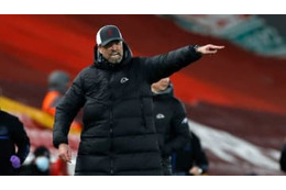 「なに笑ってんだ？」リヴァプールのクロップ監督、エヴァートン副官と口喧嘩 画像