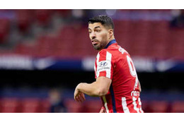 スアレスの「不正合格」事件、試験監督が懲役刑に 画像