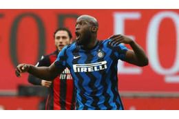 「怪物ルカクはアメフトもやれる」 コンテ監督がまた推す 画像