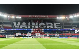 PSG戦前、バルセロナが泊まったホテルで謎の花火大会が開催 画像