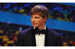 アルシャヴィン元妻、新型コロナで危険な状態…人工呼吸器を使用中 画像