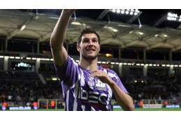 ジニャックが告白！「ハムが美味しくてバレンシア移籍したくなった」 画像