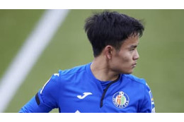 久保建英、再び「Dsquared²」のキャップで帰国！ヘタフェでの現状も 画像