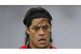 元甲府FW vs フッキ、ガチ喧嘩！ダブル退場で罵り合う 画像