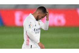 「アザールは自己中なプレーをするべきだった」 レアルGKクルトワが苦言 画像