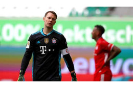 バイエルン、“天敵”に痛恨敗戦…ノイアーが「ナックルシュート」にやられる 画像