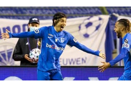 ヘンク伊東純也、カップ戦決勝で英雄ゴール！相手監督もほめる 画像