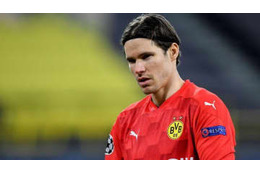 ドルトムントGK、白血病患者に幹細胞提供 画像