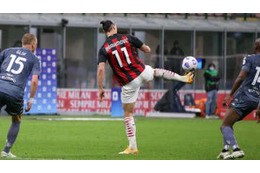 「天才か」 イブラヒモヴィッチ、誰もできない必殺カンフーパスを発動！ 画像