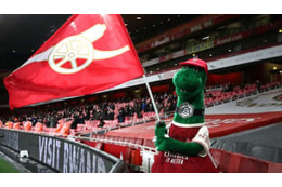 アーセナル、U-18で「2名の14歳が超デビューゴール」決める 画像