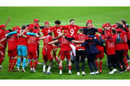 バイエルン9連覇達成！ ミュンヘン警察が「競争力が行方不明」とイジる 画像