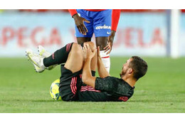 アザール、相手に怒る！ レアル若手は足に25cmの裂傷負う 画像