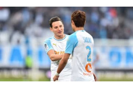 酒井宏樹の相棒トヴァン、涙…