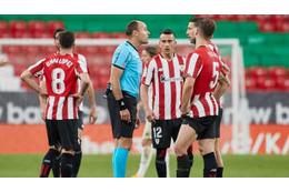 レアル戦で謎の一発レッド…ビルバオFW、副審への「禁断発言」が判明 画像