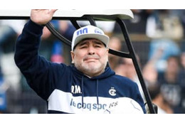 マラドーナの主治医ら7名、殺人容疑で起訴 画像