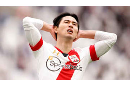 南野拓実、最終戦で決定機ミス…「現地評価」はこうなった 画像