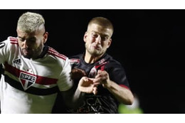 不運すぎる…コロナで隔離中の選手、ビル火事で11階に取り残される 画像