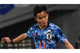 久保建英、日本代表の練習で見せつけた「鬼守備シーン」がこちら 画像