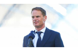 赤っ恥…オランダ代表監督、「呼んでない選手の起用プラン」を熱く語る 画像