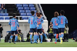 現日本代表で試合前にAKBを聞いてる選手がいた 画像