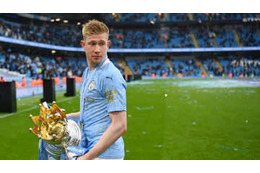 デブライネ、PFA年間最優秀選手を2年連続受賞！本人の反応は 画像