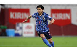 南野拓実、リヴァプールが「ローン移籍拒否」　放出なら完全移籍か 画像