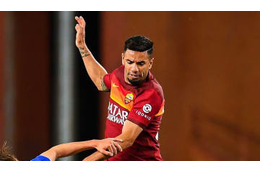 ブルーノ・ペレス、上半身裸で踊る 画像