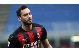 ミラン退団のチャルハノール、インテル移籍　本人が合意を認める 画像