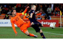 「スペイン代表はひどい」ファンデルファールトが酷評　コケは“イニエスタ伝説”で反撃！ 画像