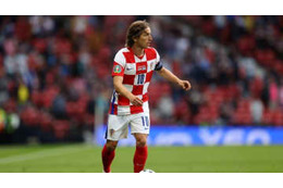 EUROでも炸裂！モドリッチの「必殺アウトサイド」は練習でもこんなに凄い 画像