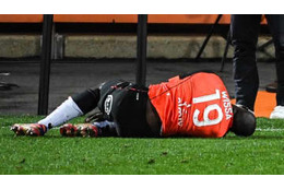 24歳選手の目を酸で焼いた女、狂気の「乳児誘拐犯」だった…流産を夫に隠して凶行 画像