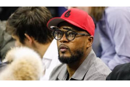 エヴラ、体を洗いながらイタリアを応援 画像