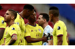  「復讐もできるが…」 メッシを蹴って怒らせた元バルサ同僚が釈明 画像