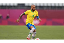 東京五輪決勝進出！ブラジル代表ダニ・アウヴェス 「鹿島の芝」にコメントする 画像