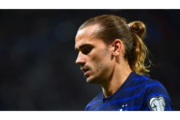 グリーズマン、髪を切る 画像